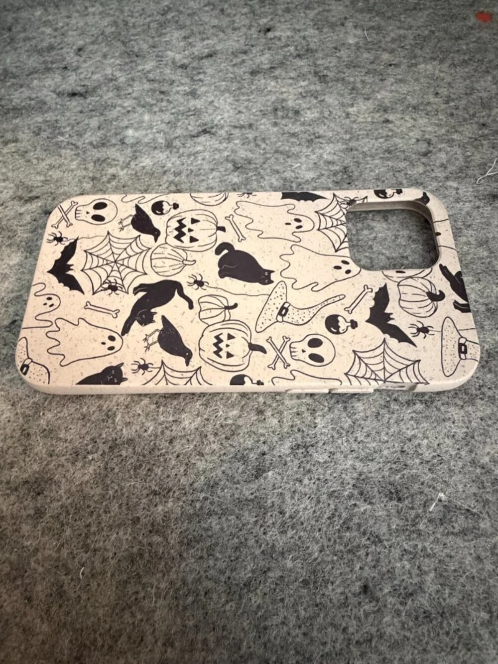 iPhone 12/12 Pro Pela Tan Halloween Phone Case